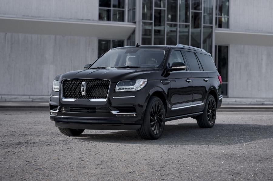  Lincoln Navigator Monochromatic Package 2019 года  (фото 1 из 3)